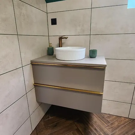 Entire House By The For Upto 30 Guests Vila